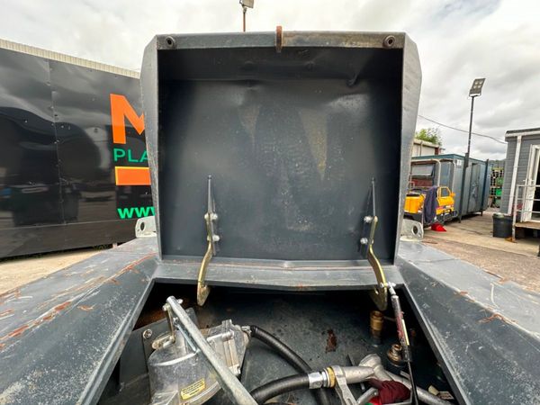 2018 FUEL PROOF 900 LITRES BOWSER....613T 357898238