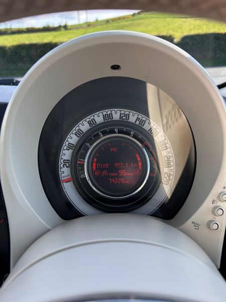 Fiat 500 2018 1.2 petrol lounge edition 357898464