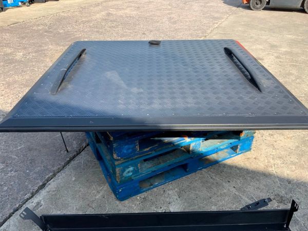 VW AMORAK HARDTOP TONNEAU LOAD COVER...440 357899212