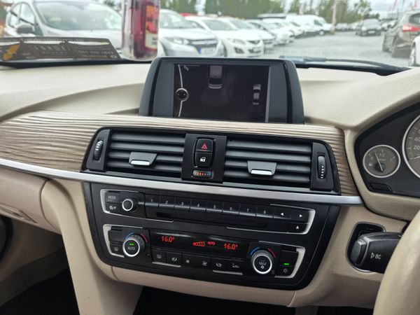 BMW 3-Series 2012 357892481