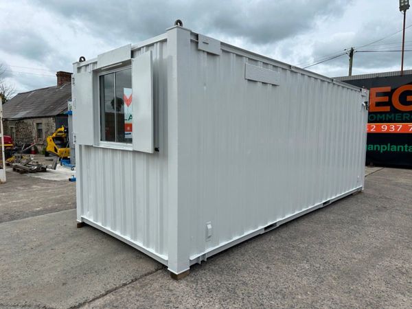 20 X 8 SITE OFFICE CONTAINER CABIN....655P 357909016