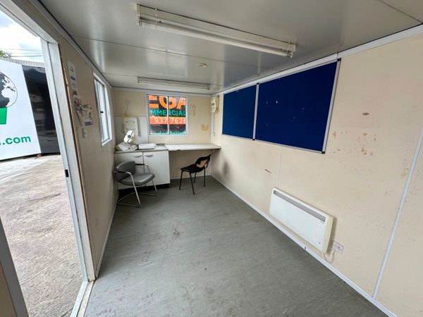 20 X 8 SITE OFFICE CONTAINER CABIN....655P 357909024