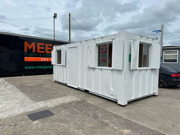 20 X 8 site office , double room , kitchen ....65 357909108