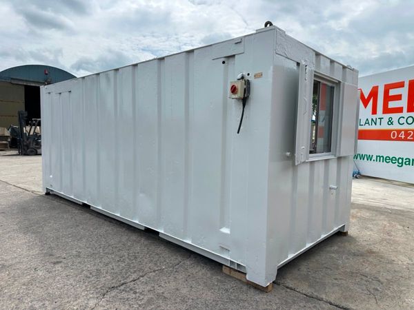 20 X 8 site office , double room , kitchen ....65 357909113