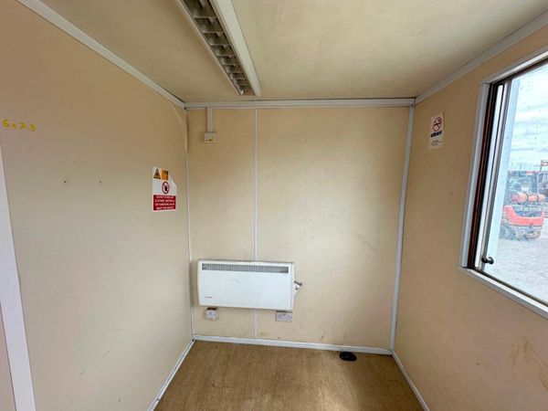20 X 8 site office , double room , kitchen ....65 357909132