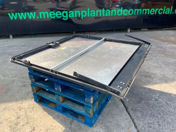 TOYOTA HILUX MOUNTAIN TOP LOAD COVER......441. 357902066