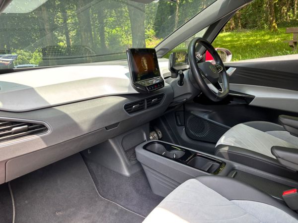 2022 Volkswagen ID.3 Pro 357910580