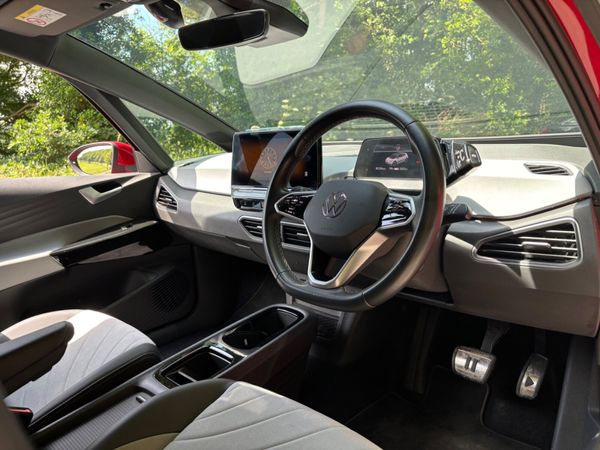 2022 Volkswagen ID.3 Pro 357910582