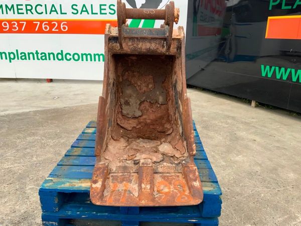 24" STRICKLAND  BUCKET.......65mm PINS...1198t. 357910858