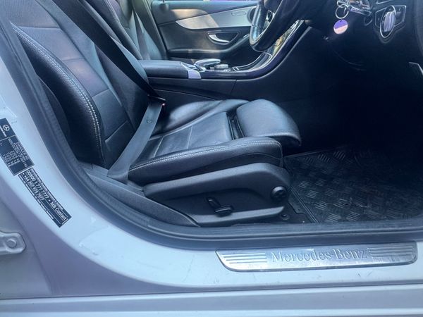 Mercedes-Benz C-Class 2017 automatic 357925595