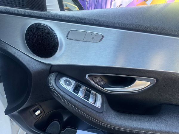 Mercedes-Benz C-Class 2017 automatic 357925601