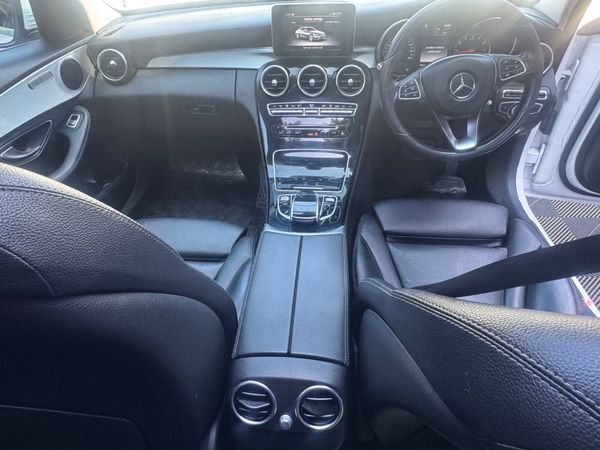 Mercedes-Benz C-Class 2017 automatic 357925602