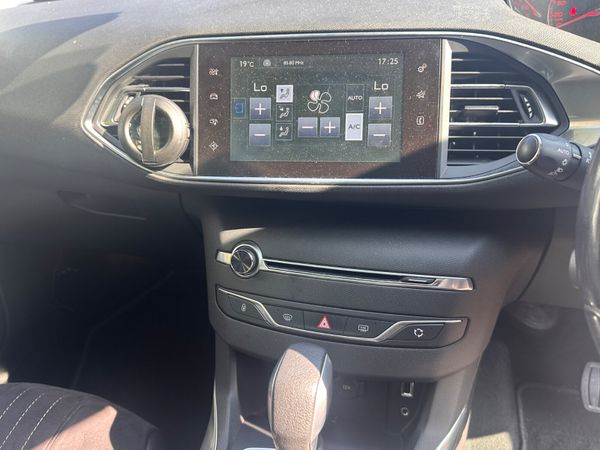 Peugeot 308 2015 1.2 AUTO 357982352