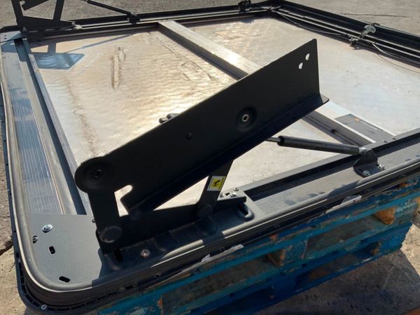 MITSUBISHI L200 MOUNTAIN TOP COVER..507 357991187