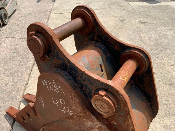 24" STRICKLAND BUCKET.....65mm PINS.........1284t. 357991639