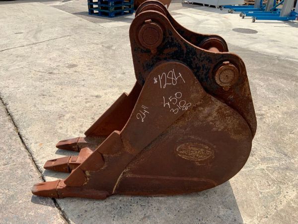 24" STRICKLAND BUCKET.....65mm PINS.........1284t. 357991640
