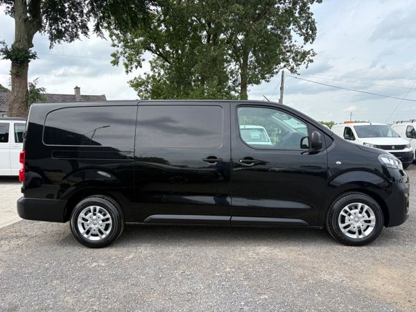 Vauxhall Vivaro 357993146