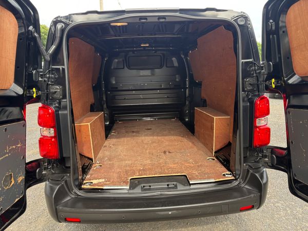 Vauxhall Vivaro 357993149