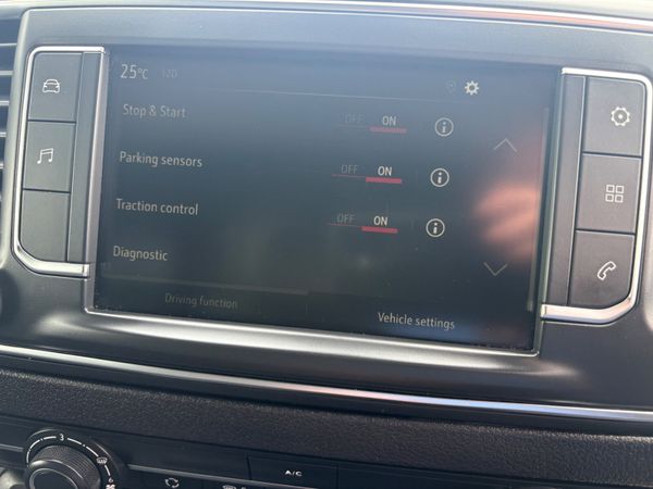 Vauxhall Vivaro 357993160