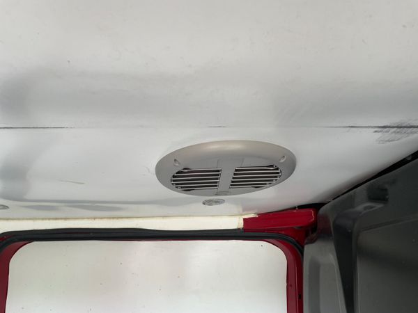 Peugeot Expert 2020 358018611