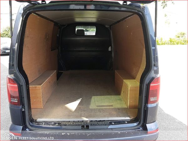 Volkswagen Transporter Highline 28 PVL TDI 110BHP 358029027
