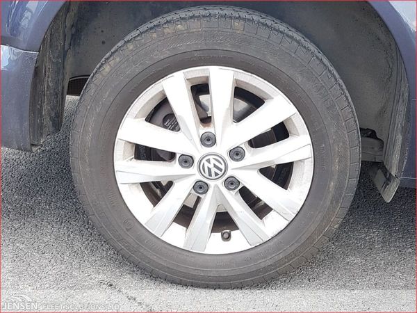 Volkswagen Transporter Highline 28 PVL TDI 110BHP 358029028