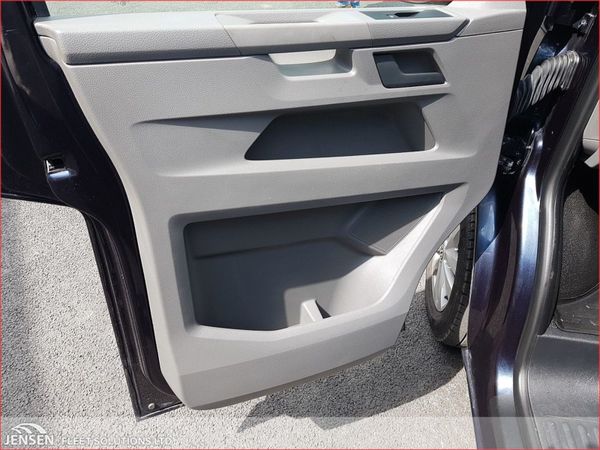 Volkswagen Transporter Highline 28 PVL TDI 110BHP 358029031