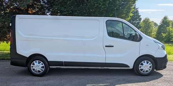 RENAULT TRAFIC  NEW DOE  06/26 358034476