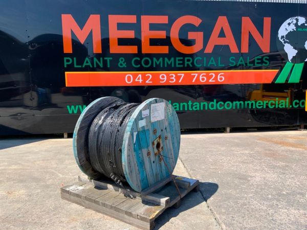 581mts x 28mm WOVEN WIRE ROPE........3960. 358036977