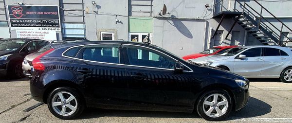 2015 Volvo V40 | T4 Sporty Hatchback 358038691
