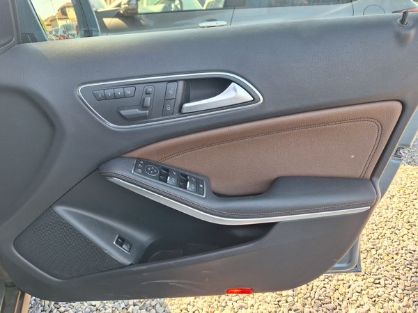 MERCEDES GLA 180|1.6L Petrol |Automatic 358060599