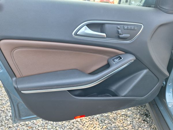 MERCEDES GLA 180|1.6L Petrol |Automatic 358060604
