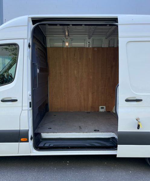 Sprinter 315/36 RWD MWB H/ Roo Straight Deal Price 358061567