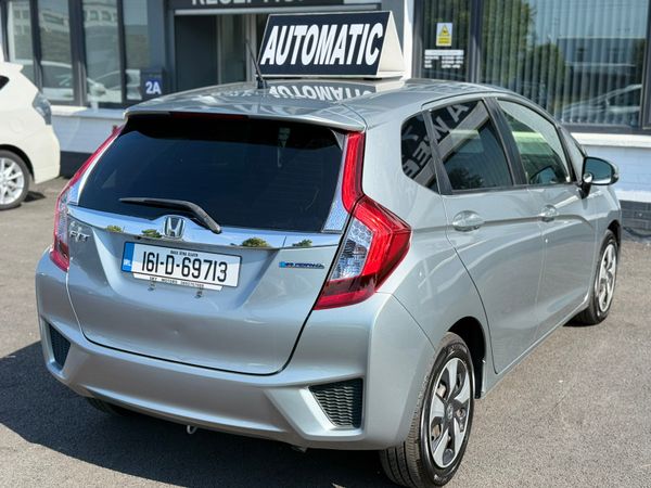 2016 Honda Jazz/Fit 1.5 Hybrid auto Top Specs 358080897