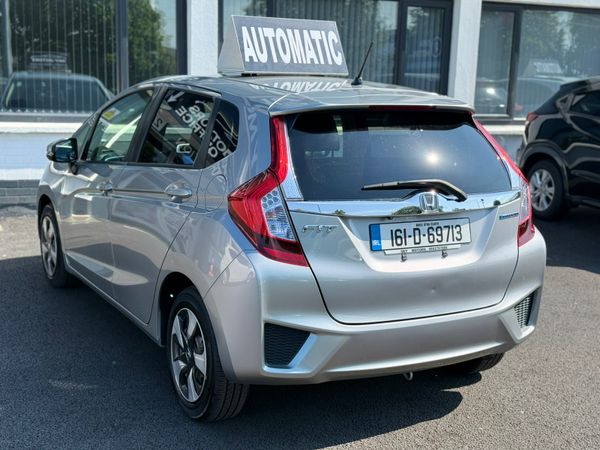2016 Honda Jazz/Fit 1.5 Hybrid auto Top Specs 358080898