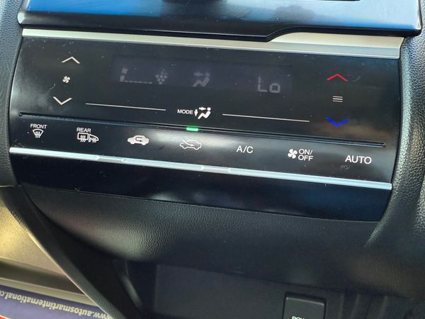 2016 Honda Jazz/Fit 1.5 Hybrid auto Top Specs 358080911