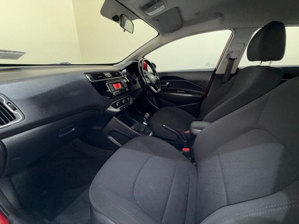 Kia Rio 2016 1.4L 358082077