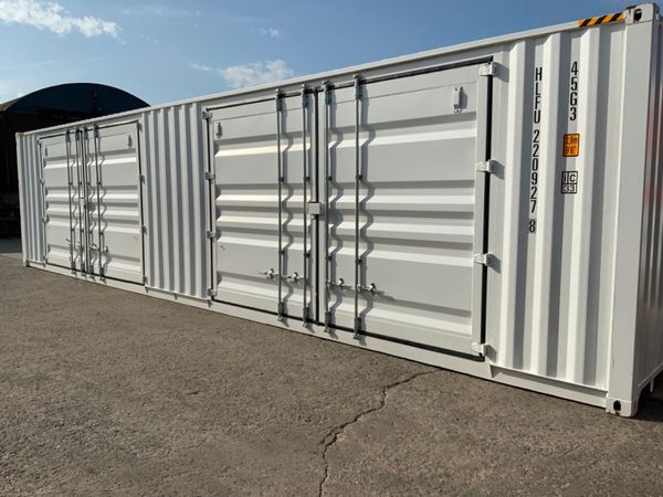 40ft HI CUBE, SIDE DOOR STORAGE CONTAINER....4017. 358099677