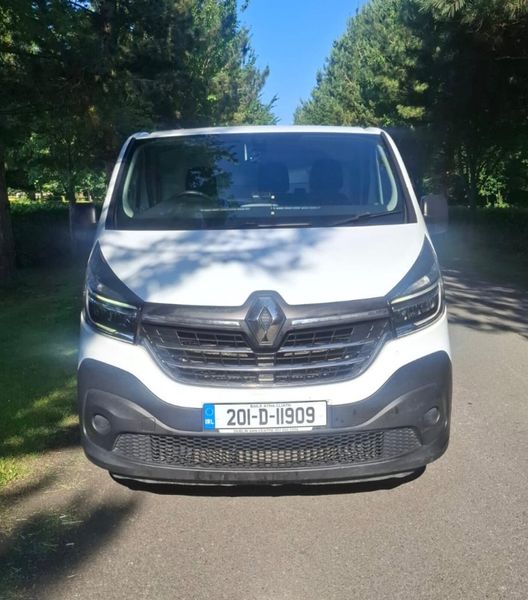 Renault Trafic 2020 DOE 6/26 358104347