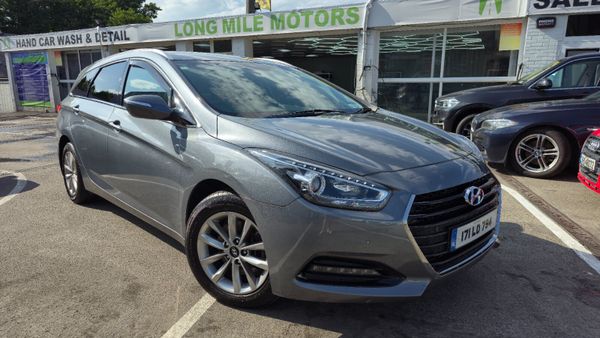 Hyundai i40 2017 358114937
