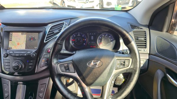 Hyundai i40 2017 358114989