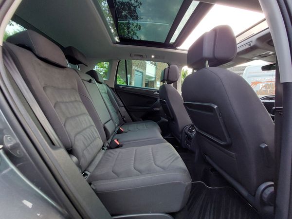 Volkswagen Tiguan Highline *PAN ROOF* DSG 2019 358110078