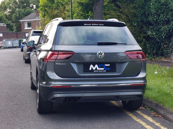 Volkswagen Tiguan Highline *PAN ROOF* DSG 2019 358110071