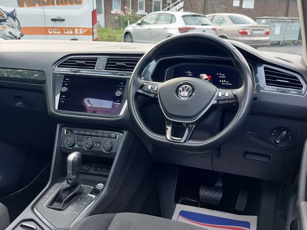 Volkswagen Tiguan Highline *PAN ROOF* DSG 2019 358110083