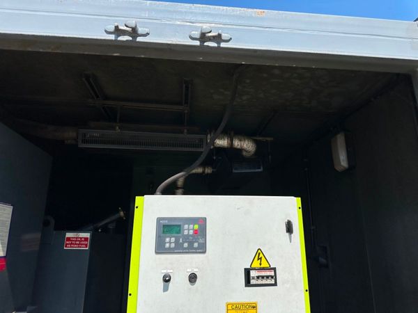 45 kva FG WILSON GENERATOR , 10 X 8 ....2647 358120374