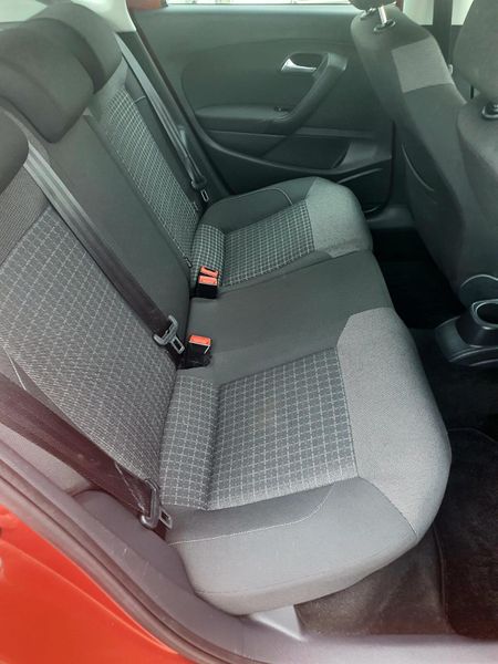 2015 (152) Volkswagen Polo 358132845