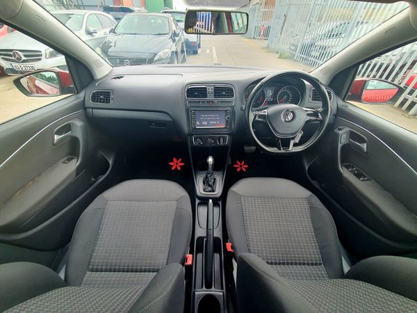 2015 (152) Volkswagen Polo 358132848