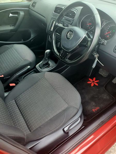 2015 (152) Volkswagen Polo 358132850