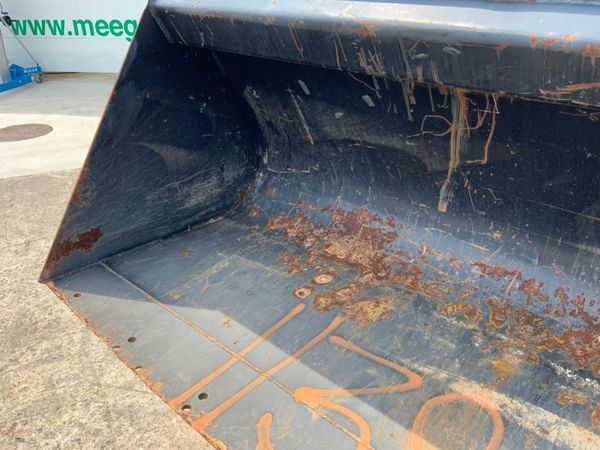 86" JCB TELEPORTER LOADER BUCKET....1139.. 358143481