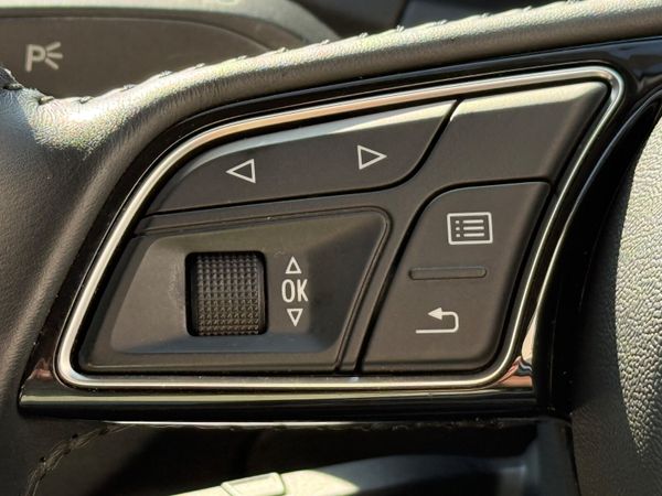 Immaculate 182 Audi Q2! 358171184